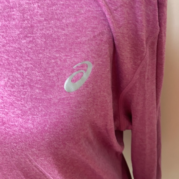 ASICS Women's Performance Pullover - Picture 2 of 13